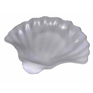 Vintage White Milk Glass Scallop Edge Sea Shell Nut Dish/Trinket Dish/Soap Dish
